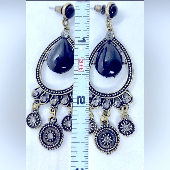 3 pairs of dangle earrings with fishhook findings - Picture 5 of 7